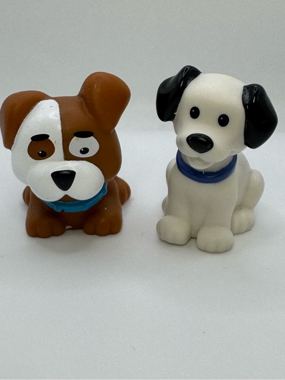 Fisher-Price Little People Pet Puppy Dog Figure Lot - Set of 2